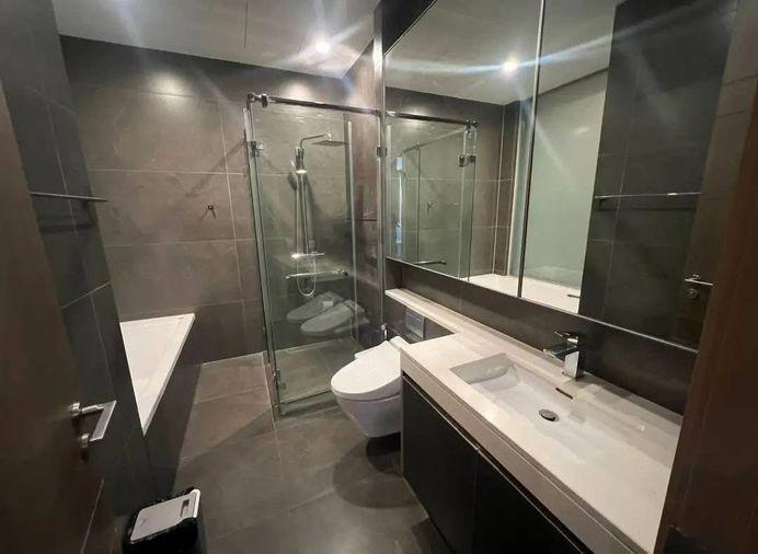 picture 2Bed | 2Bath | MRT Phetchaburi | 73sqm | THB 75,000/mo | Fl.32 — The Esse At Singha Complex Bangkok - 1/10