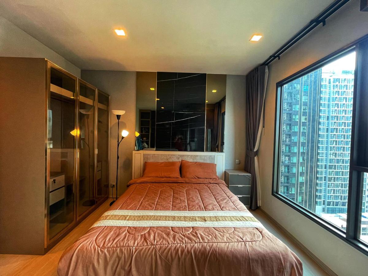 picture Studio | 1Bath | MRT Phra Ram 9 | 28sqm | THB 20,000/mo | Fl.23 — Condo Ideo RAMA9 Asoke Bangkok - 1/4