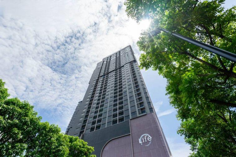 รูป 2 ห้องนอน | 1 ห้องน้ำ | MRT Queen Sirikit National Convention Centre | 48 ตร.ม. | 45,000 บาท/เดือน | ชั้น 35 — Life Rama 4 - Asoke กรุงเทพฯ - รูปที่ 4/9