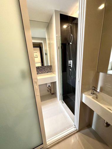 picture 1Bed | 1Bath | BTS Phra Khanong | 35sqm | THB 25,000/mo | Fl.11 — Rhythm Sukhumvit 44/1 Bangkok - 8/9