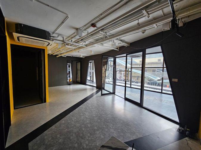 รูป 1 ห้องนอน | 0 ห้องน้ำ | BTS Chong Nonsi | 110 ตร.ม. | 120,000 บาท/เดือน | ชั้น 2 — Silom Connect กรุงเทพฯ - รูปที่ 3/9