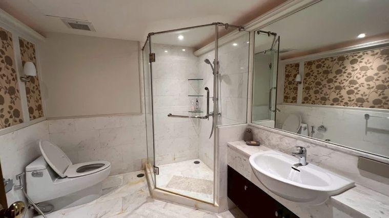 รูป 2 ห้องนอน | 3 ห้องน้ำ | BTS Asok | 236 ตร.ม. | 100,000 บาท/เดือน | ชั้น 23 — Sathorn Park Place กรุงเทพฯ - รูปที่ 3/4