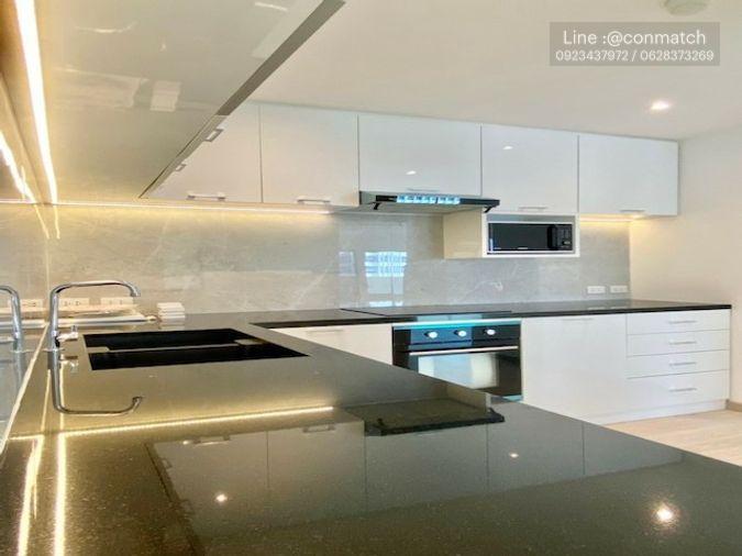 รูป 2 ห้องนอน | 2 ห้องน้ำ | BTS Sala Daeng | 144 ตร.ม. | 75,000 บาท/เดือน | ชั้น 11 — Silom Condominium กรุงเทพฯ - รูปที่ 8/9