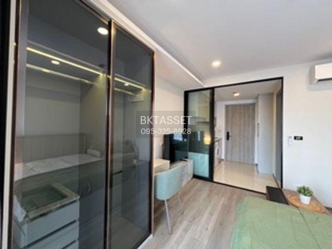รูป ห้องว่าง** ✅ ✅ ให้เช่า - SOHO Bangkok Ratchada , Luxury Class 1 สตูดิโอ พร้อมเข้าอยู่ ติดต่อไลน์ @bktasset โทร 095-325-8928 📌📌 - รูปที่ 3/8