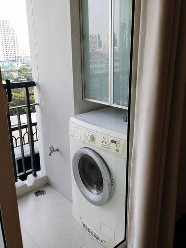picture 1Bed | 1Bath | BTS Thong Lo | 43sqm | THB 25,000/mo | Fl.9 — Ivy Thonglor Bangkok - 2/2