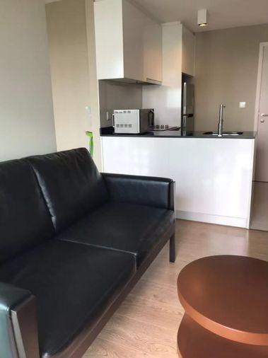 picture 2Bed | 2Bath | BTS Phrom Phong | 62sqm | THB 45,000/mo | Fl.7 — The Teak Sukhumvit 39 Bangkok - 5/6