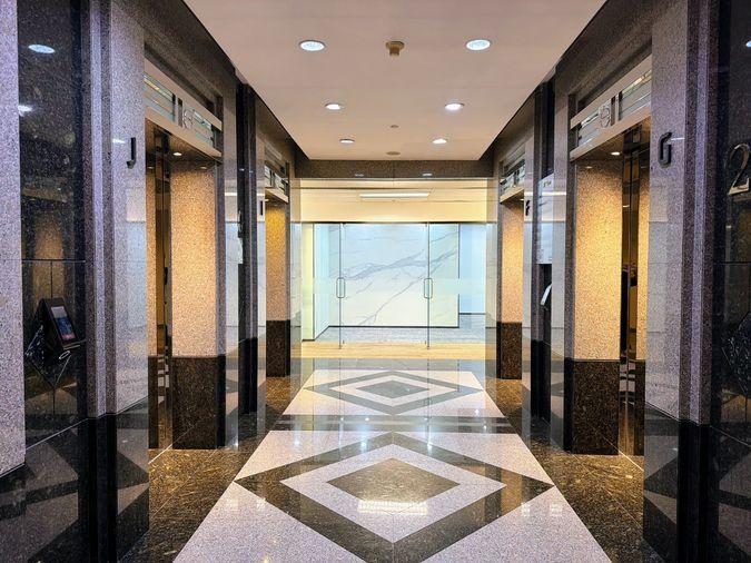 รูป ให้เช่า CRC Tower 95ตรม ชั้น20 สำนักงานใกล้ BTS เพลินจิต เซ็นทรัล เอ็มบาสซี ตกแต่ง เฟอร์ฯครบ พร้อมใช้งาน - รูปที่ 8/10