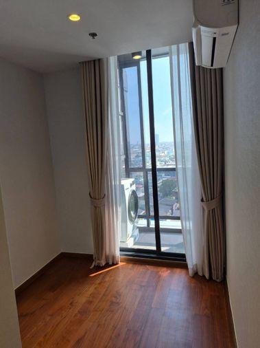 รูป 2 ห้องนอน | 1 ห้องน้ำ | BTS Saphan Taksin | 90 ตร.ม. | 79,000 บาท/เดือน | ชั้น 15 — One Altitude Charoen Krung กรุงเทพฯ - รูปที่ 6/8