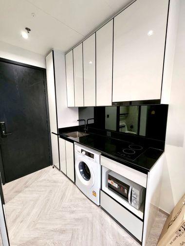 รูป 1 ห้องนอน | 1 ห้องน้ำ | BTS Saphan Taksin | 25 ตร.ม. | 17,000 บาท/เดือน | ชั้น 6 — Chapter Charoennakhon Riverside กรุงเทพฯ - รูปที่ 2/9
