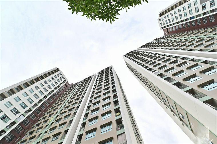 picture 2Bed | 2Bath | MRT Phra Ram 9 | 72sqm | THB 27,000/mo | Fl.10 — Lumpini Place Rama 9 Bangkok - 1/1
