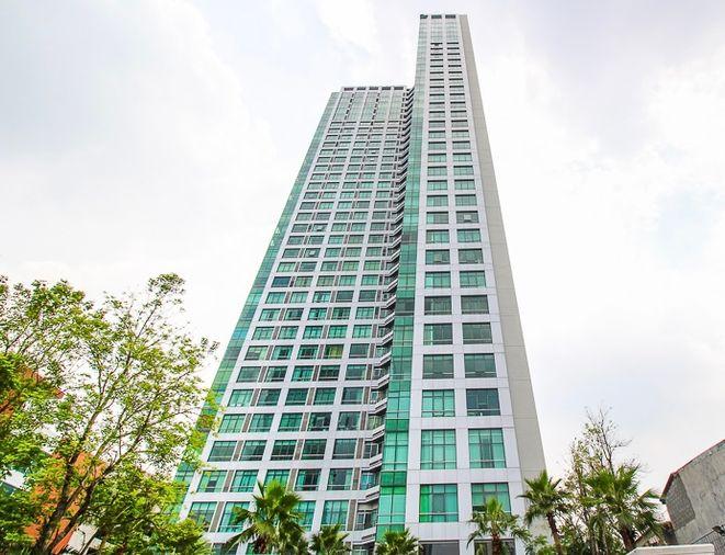 รูป 2 ห้องนอน | 2 ห้องน้ำ | BTS Saphan Taksin | 92 ตร.ม. | 50,000 บาท/เดือน | ชั้น 12 — Baan Sathorn Chaopraya กรุงเทพฯ - รูปที่ 2/9