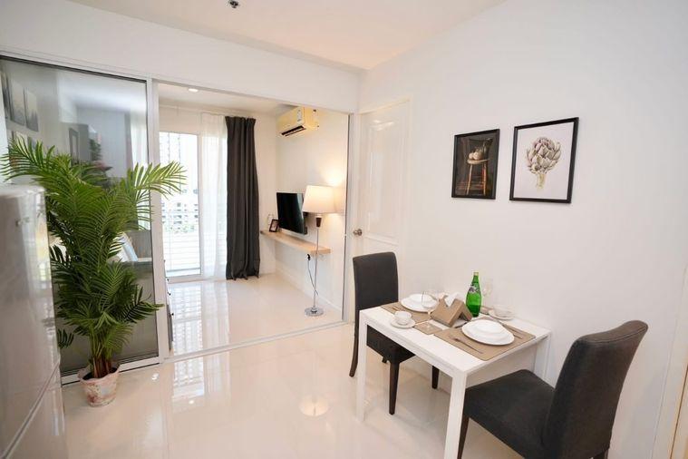 picture 2Bed | 1Bath | MRT Phra Ram 9 | 39sqm | THB 25,000/mo | Fl.8 — The Mark Ratchada-Airport Link Bangkok - 4/10