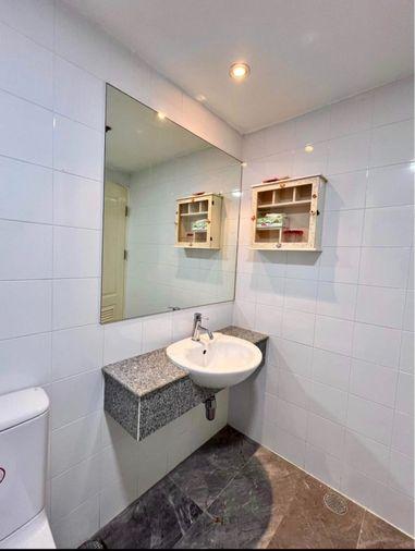 picture 1Bed | 1Bath | BTS Krung Thon Buri | 53sqm | THB 17,000/mo | Fl.3 — The Master Sathorn Executive Bangkok - 10/10