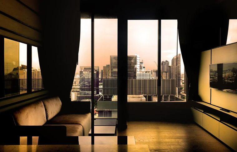 picture 1Bed | 1Bath | MRT Sukhumvit | 44sqm | THB 40,000/mo | Fl.32 — The Esse Asoke Bangkok - 5/10