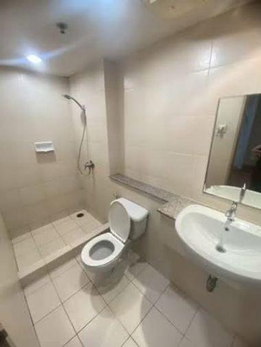 รูป 2 ห้องนอน | 2 ห้องน้ำ | MRT Khlong Toei | 91 ตร.ม. | 18,000 บาท/เดือน | ชั้น 4 — Resorta Yen-Akat กรุงเทพฯ - รูปที่ 9/10