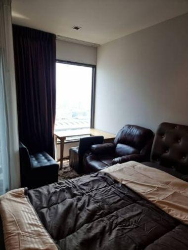 picture Studio | 0Bath | MRT Phetchaburi | 26sqm | THB 16,000/mo | Fl.36 — Life Asoke Rama 9 Bangkok - 2/5