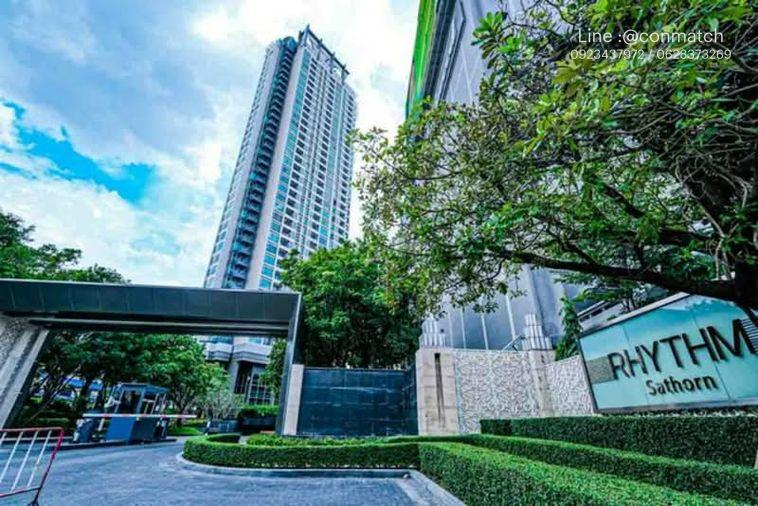 picture 1Bed | 1Bath | BTS Saphan Taksin | 35sqm | THB 20,000/mo | Fl.25 — Rhythm Sathorn Bangkok - 1/10