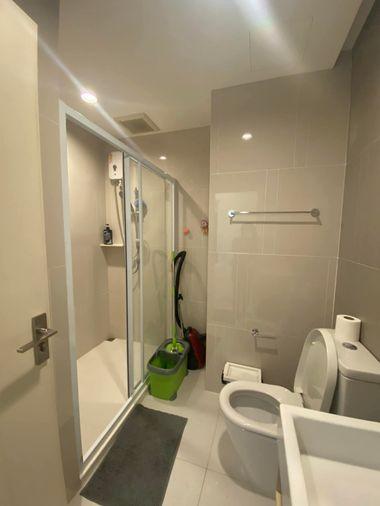รูป 2 ห้องนอน | 2 ห้องน้ำ | BTS Surasak | 56 ตร.ม. | 25,000 บาท/เดือน | ชั้น 20 — Key Sathorn - Charoenrat กรุงเทพฯ - รูปที่ 1/10
