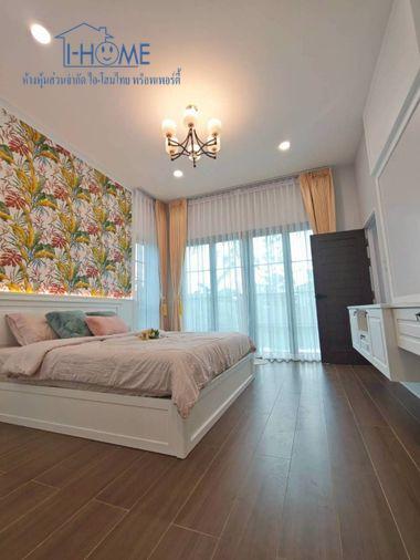 รูป 🏡✨ ขายพูลวิลล่าสร้างใหม่ 2 ชั้น พร้อมเฟอร์นิเจอร์ ทำเลสารภี เชียงใหม่ #CSRP101305 - รูปที่ 9/15