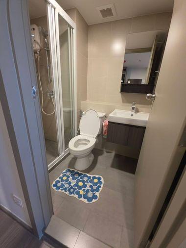 รูป 1 ห้องนอน | 1 ห้องน้ำ | BTS Phra Khanong | 34 ตร.ม. | 24,000 บาท/เดือน | ชั้น 32 — Aspire Sukhumvit-Rama 4 กรุงเทพฯ - รูปที่ 2/10