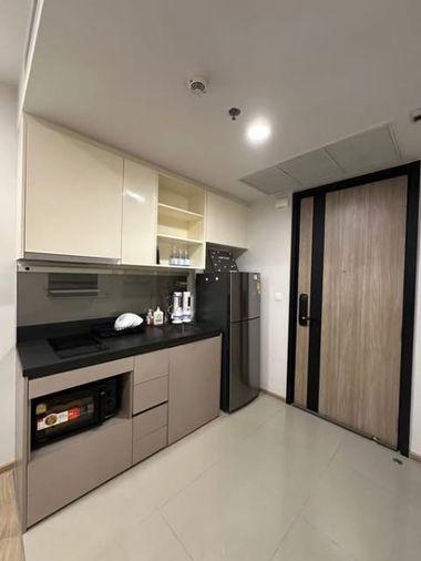 รูป 1 ห้องนอน | 1 ห้องน้ำ | MRT Phra Ram 9 | 34 ตร.ม. | 14,000 บาท/เดือน | ชั้น 29 — Oka Haus Sukhumvit 36 กรุงเทพฯ - รูปที่ 7/8