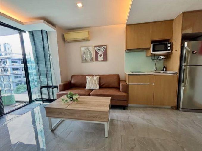 picture 1Bed | 1Bath | BTS Phloen Chit | 26sqm | THB 11,000/mo | Fl.3 — Socio Ruamrudee Bangkok - 2/10
