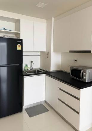 picture 2Bed | 2Bath | BTS Asok | 60sqm | THB 36,000/mo | Fl.6 — Le Côté Condominium Bangkok - 2/5