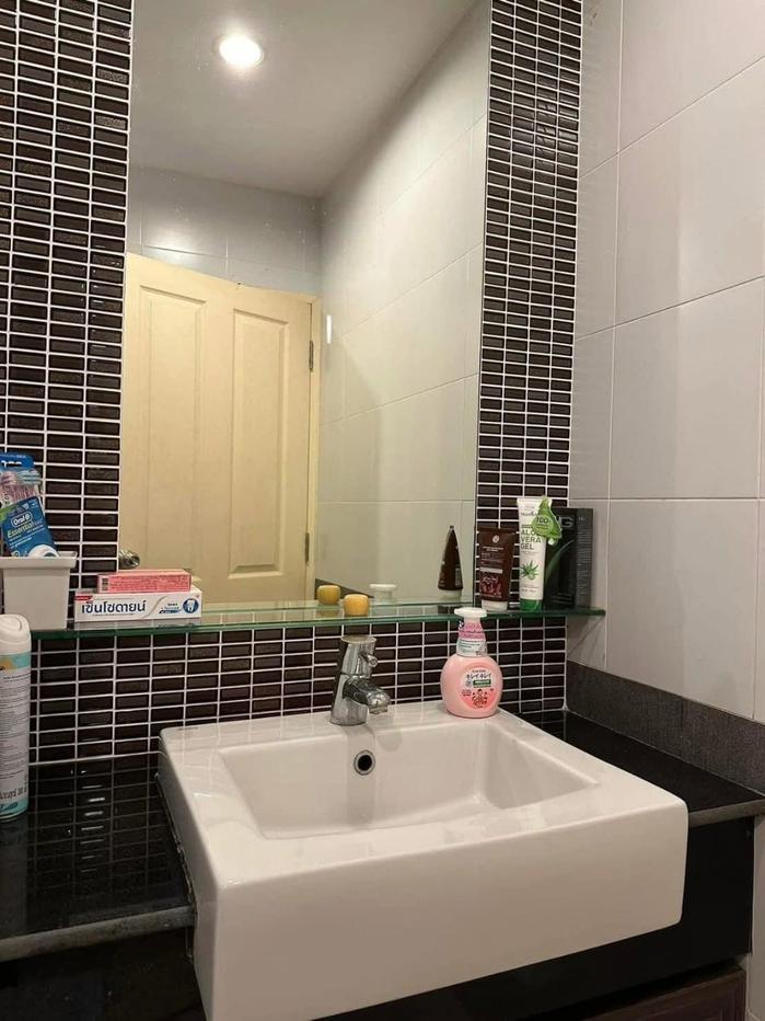 picture 1Bed | 1Bath | MRT Sutthisan | 36sqm | THB 17,000/mo | Fl.2 — A Space Sukhumvit 77 Bangkok - 9/10