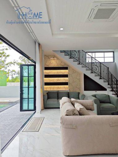รูป 🏡✨ ขายพูลวิลล่าสร้างใหม่ 2 ชั้น พร้อมเฟอร์นิเจอร์ ทำเลสารภี เชียงใหม่ #CSRP101305 - รูปที่ 4/15