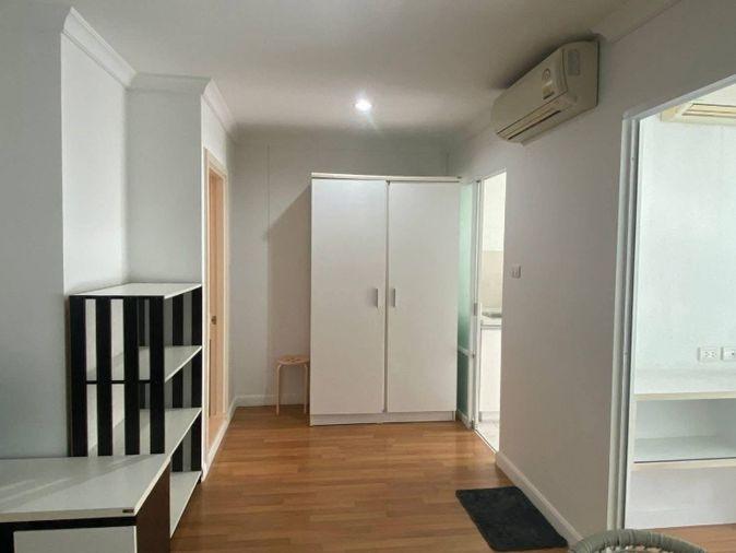 picture 1Bed | 1Bath | MRT Phra Ram 9 | 32sqm | THB 14,000/mo | Fl.10 — Lumpini Place Rama 9 Bangkok - 6/10