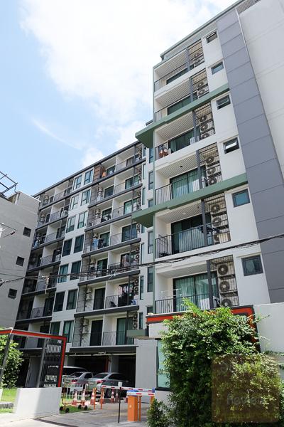 picture 1Bed | 1Bath | BTS Punnawithi | 41sqm | THB 15,000/mo | Fl.3 — Hue Sukhumvit Bangkok - 1/8
