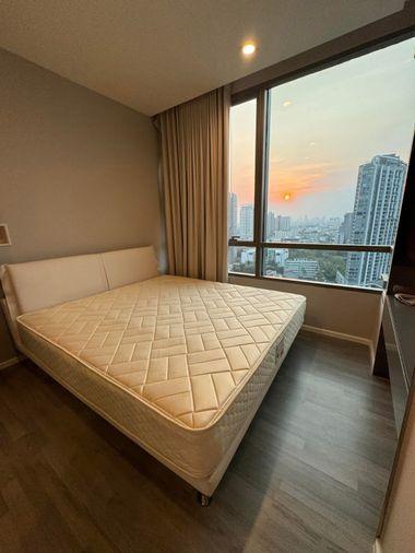 รูป 1 ห้องนอน | 1 ห้องน้ำ | BTS Phra Khanong | 35 ตร.ม. | 25,000 บาท/เดือน | ชั้น 22 — The Room Sukhumvit 69 กรุงเทพฯ - รูปที่ 1/6