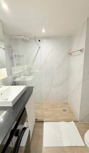 picture 1Bed | 1Bath | BTS Nana | 40sqm | THB 30,000/mo | Fl.29 — Sukhumvit Suite Bangkok - 7/8