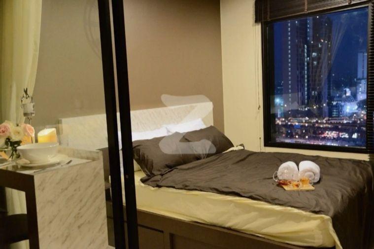 picture 1Bed | 1Bath | ARL Ramkhamhaeng | 30sqm | THB 17,000/mo | Fl.16 — Life Asoke Bangkok - 7/9