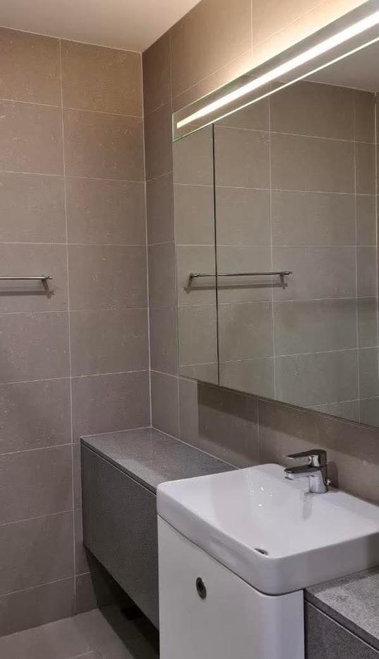 รูป 1 ห้องนอน | 1 ห้องน้ำ | BTS Phloen Chit | 46 ตร.ม. | 40,000 บาท/เดือน | ชั้น 12 — Ploenchit Condominium กรุงเทพฯ - รูปที่ 1/7