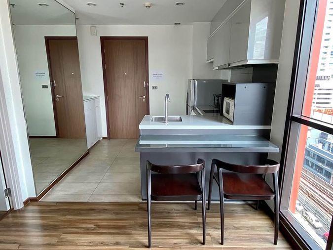 รูป 1 ห้องนอน | 1 ห้องน้ำ | BTS Phra Khanong | 35 ตร.ม. | 17,000 บาท/เดือน | ชั้น 10 — Wyne Sukhumvit กรุงเทพฯ - รูปที่ 4/10