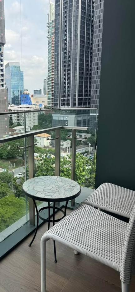 picture 1Bed | 1Bath | BTS Thong Lo | 46sqm | THB 48,000/mo | Fl.8 — Laviq Bangkok - 4/10