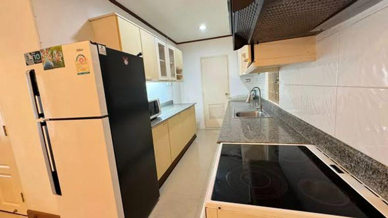 รูป 1 ห้องนอน | 1 ห้องน้ำ | BTS Nana | 62 ตร.ม. | 25,000 บาท/เดือน | ชั้น 8 — Saranjai Mansion กรุงเทพฯ - รูปที่ 5/5
