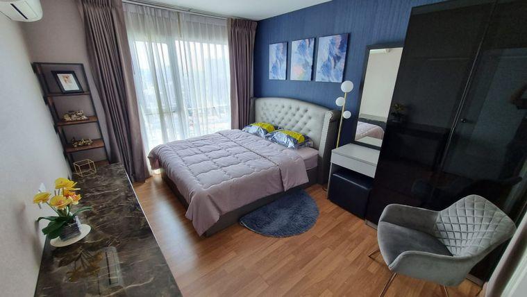 picture 3Bed | 2Bath | BTS Surasak | 60sqm | THB 30,000/mo | Fl.28 — Lumpini Place Ratchada-Sathu Bangkok - 8/10