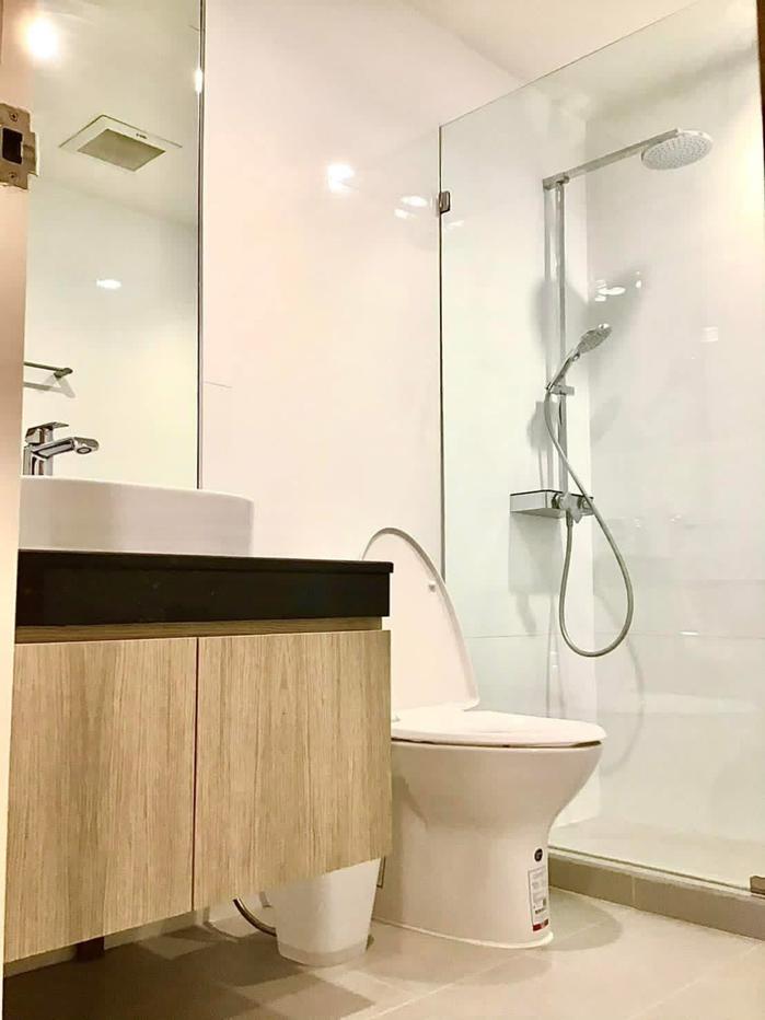 รูป 2 ห้องนอน | 2 ห้องน้ำ | BTS Phloen Chit | 100 ตร.ม. | 40,000 บาท/เดือน | ชั้น 10 — Baan Ploenchit กรุงเทพฯ - รูปที่ 3/3
