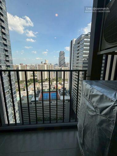 picture 1Bed | 1Bath | MRT Phra Ram 9 | 30sqm | THB 20,000/mo | Fl.25 — Nue District R9 Bangkok - 7/10