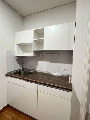 รูป 1 ห้องนอน | 1 ห้องน้ำ | BTS Surasak | 29 ตร.ม. | 15,000 บาท/เดือน | ชั้น 22 — Lumpini Place Riverside กรุงเทพฯ - รูปที่ 6/10