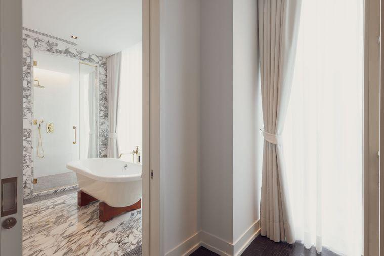 รูป The Ritz - Carlton Residences 3 BR Fully Furnished  - รูปที่ 22/23