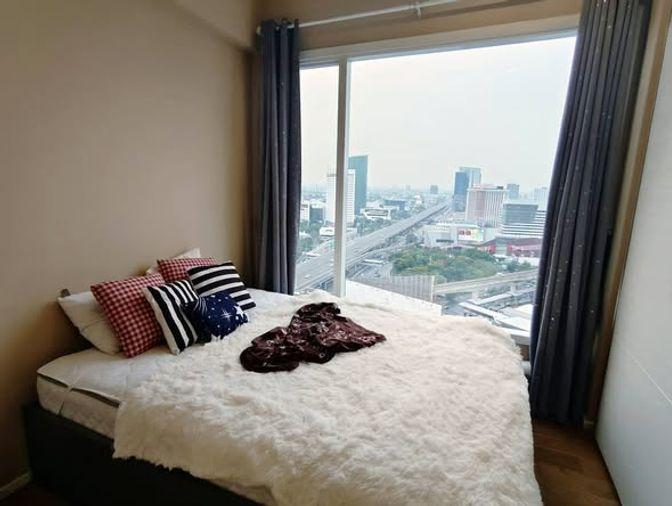 รูป 1 ห้องนอน | 1 ห้องน้ำ | BTS Ha Yaek Lat Phrao | 30 ตร.ม. | 15,000 บาท/เดือน | ชั้น 23 — The Saint กรุงเทพฯ - รูปที่ 1/5