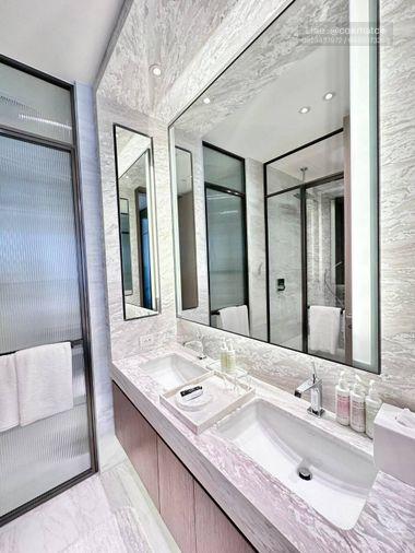picture 1Bed | 2Bath | BTS Chit Lom | 86sqm | THB 190,000/mo | Fl.14 — Q Langsuan Bangkok - 10/10