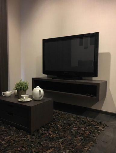 picture 1Bed | 1Bath | BTS Asok | 43sqm | THB 25,000/mo | Fl.9 — Edge Sukhumvit 23 Bangkok - 6/9