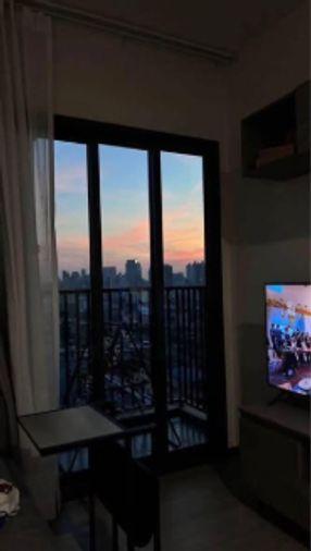 รูป 1 ห้องนอน | 1 ห้องน้ำ | BTS Thong Lo | 33 ตร.ม. | 20,000 บาท/เดือน | ชั้น 19 — The Base Phetchaburi-Thonglor กรุงเทพฯ - รูปที่ 3/4