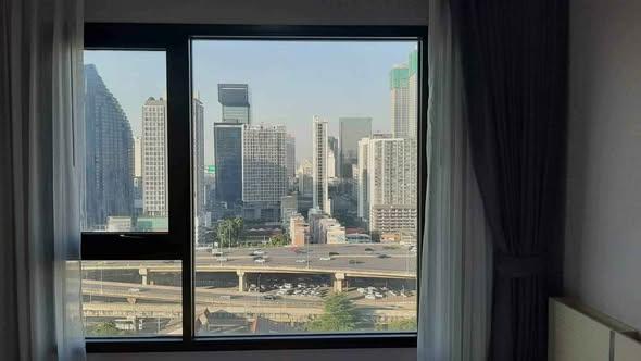 picture 1Bed | 1Bath | MRT Phetchaburi | 30sqm | THB 18,000/mo | Fl.19 — Life Asoke Bangkok - 2/5
