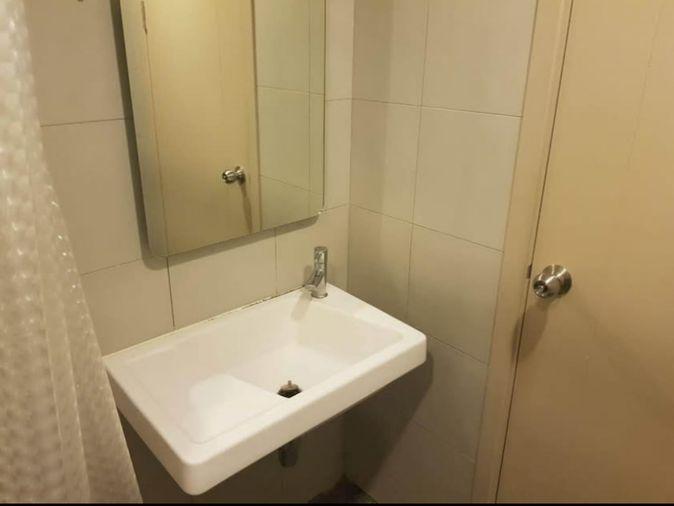 picture Studio | 1Bath | BTS Udom Suk | 24sqm | THB 8,000/mo | Fl.5 — Elio Del Ray Bangkok - 8/9