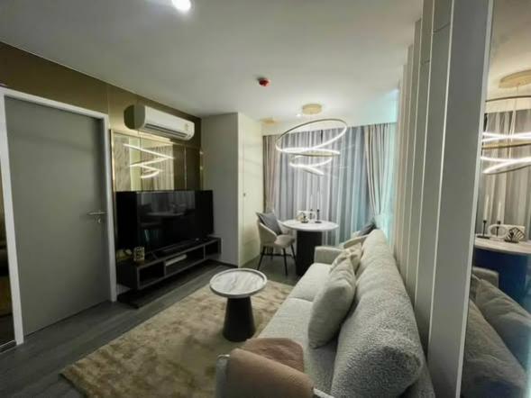 รูป 1 ห้องนอน | 1 ห้องน้ำ | BTS Ekkamai | 35 ตร.ม. | 26,000 บาท/เดือน | ชั้น 7 — Ideo Mobi Sukhumvit 40 กรุงเทพฯ - รูปที่ 2/3